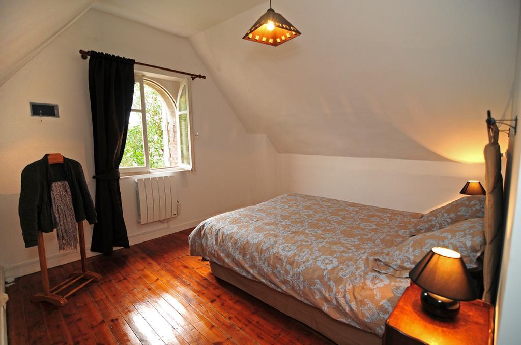 Gite D'Airaines Room photo