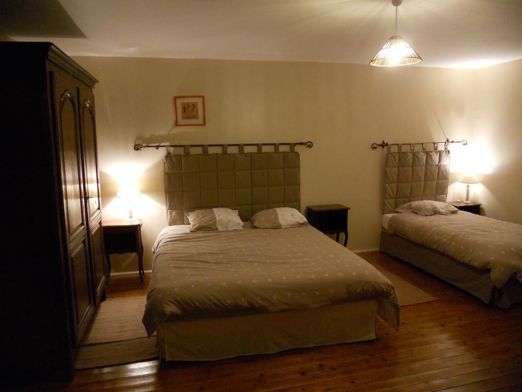 Gite D'Airaines Room photo